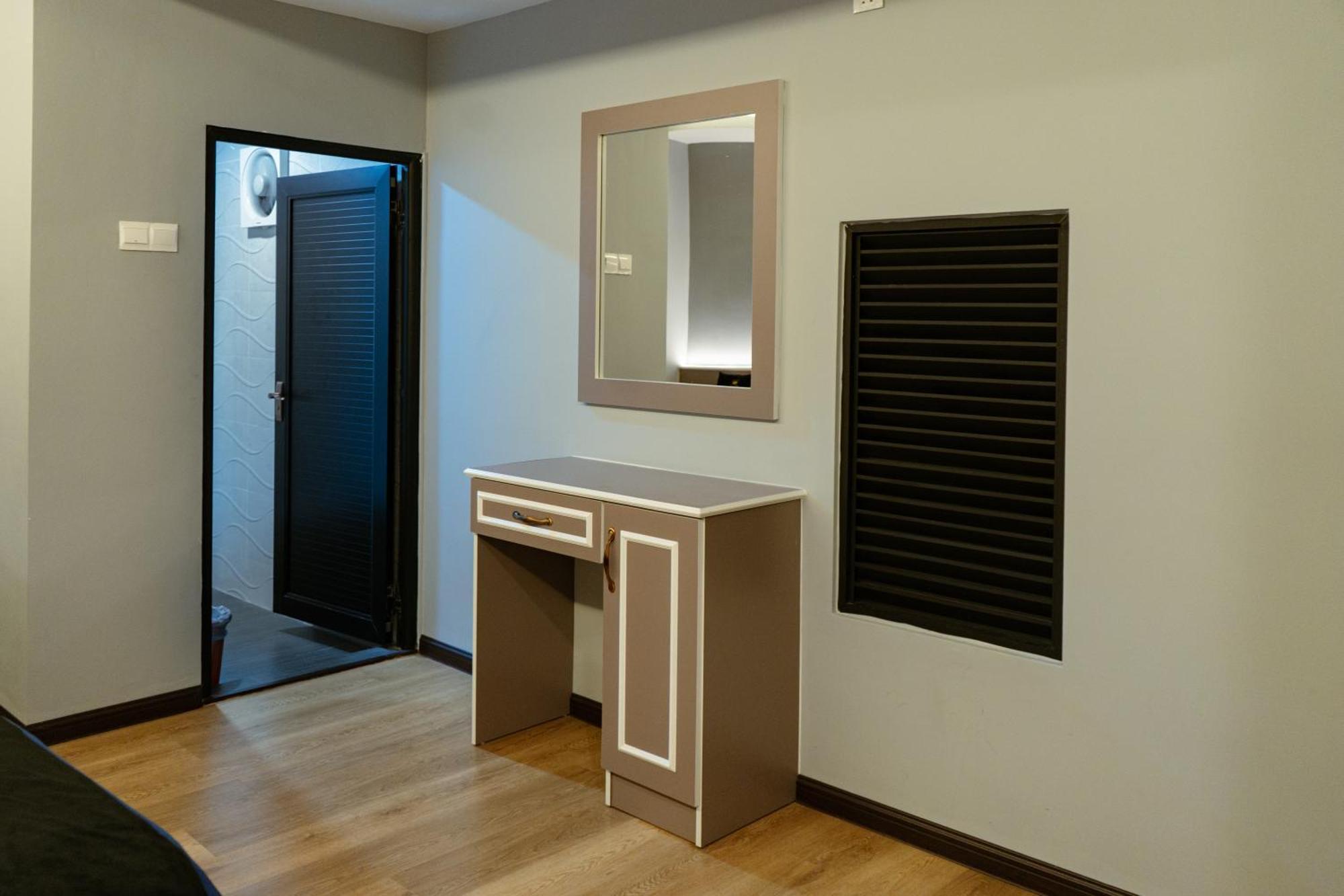 Hotel Lavie At Centrum 브린창 외부 사진